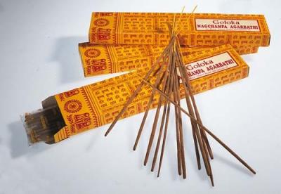 Goloka Nag Champa Räucherstäbchen 15 g